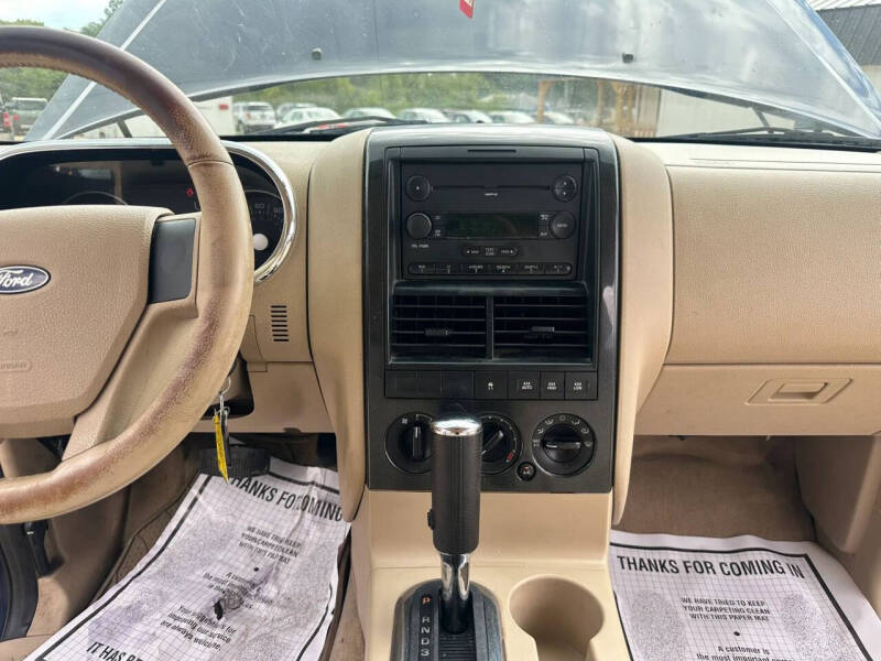 2006 Ford Explorer XLT