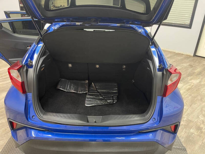 2018 Toyota C-HR XLE