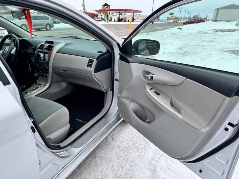 2012 Toyota Corolla LE