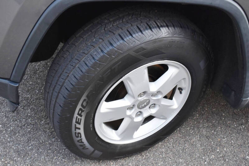 2012 Jeep Grand Cherokee Laredo