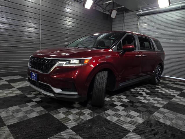 2022 Kia Carnival EX