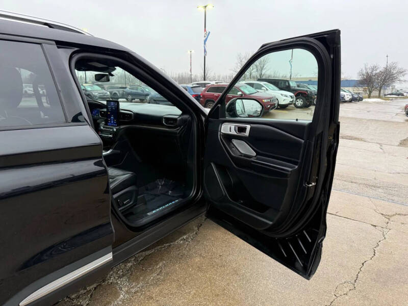 2020 Ford Explorer Platinum