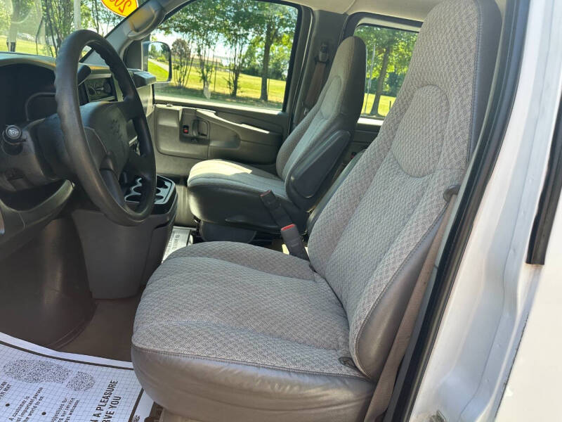 2005 Chevrolet Express 3500