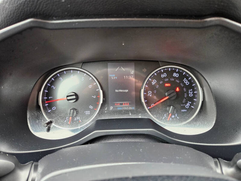 2019 Toyota RAV4 LE