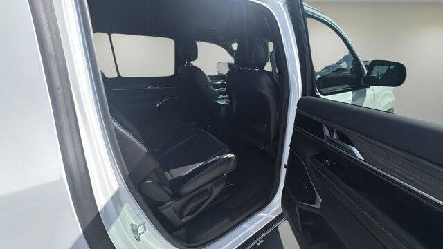 2023 Jeep Wagoneer L Series II