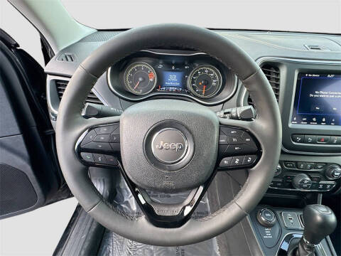 2023 Jeep Cherokee Altitude Lux