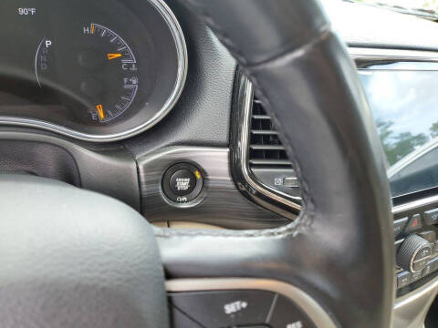 2022 Jeep Grand Cherokee WK Laredo E
