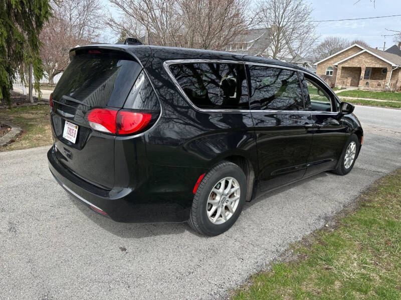 2017 Chrysler Pacifica Touring Plus