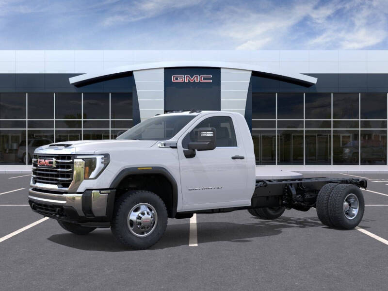 2026 GMC Sierra 3500 HD Chassis Cab