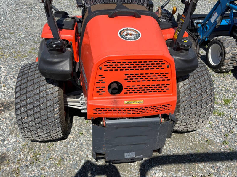 2012 Kubota ZD323