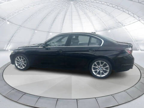 2015 BMW 3 Series 320i