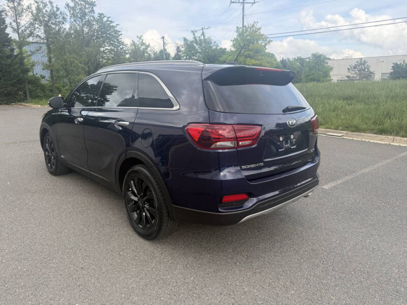 2020 Kia Sorento EX V6