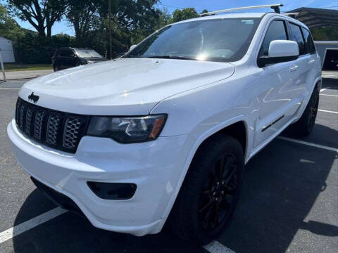 2019 Jeep Grand Cherokee Laredo