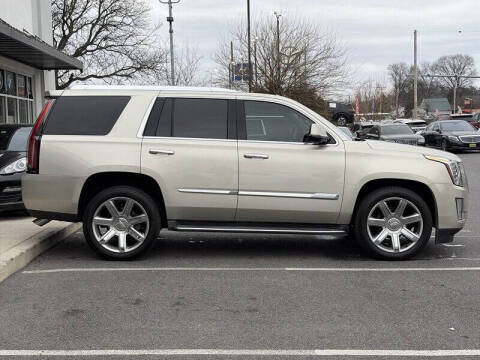 2015 Cadillac Escalade Luxury