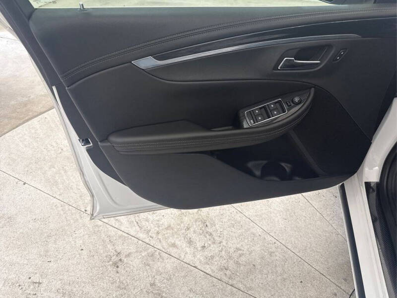 2020 Chevrolet Impala LT