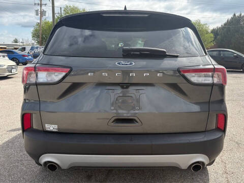 2020 Ford Escape S