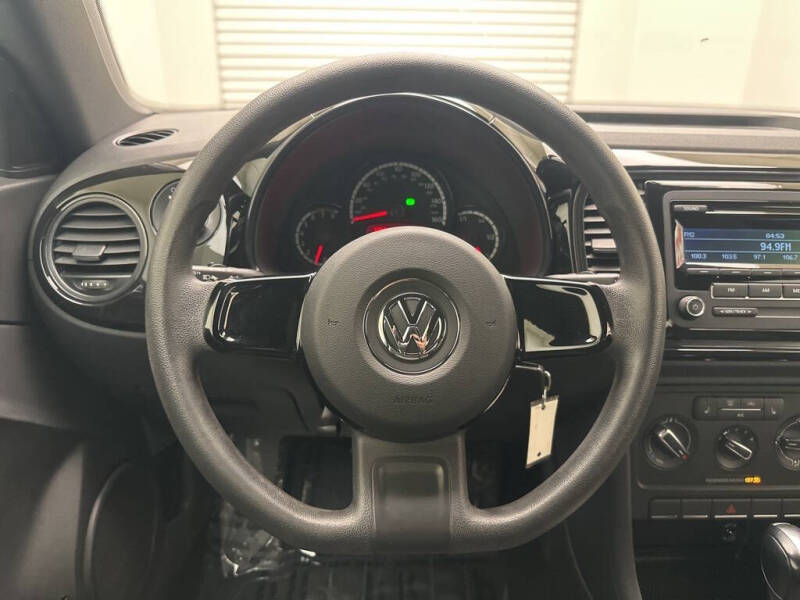 2015 Volkswagen Beetle 1.8T Classic PZEV