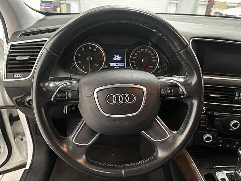 2016 Audi Q5 2.0T quattro Premium