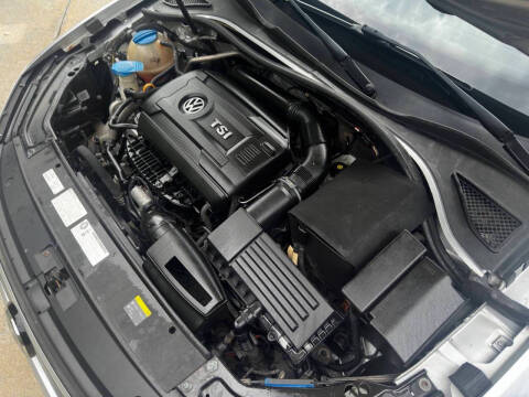 2017 Volkswagen Passat 1.8T SEL Premium