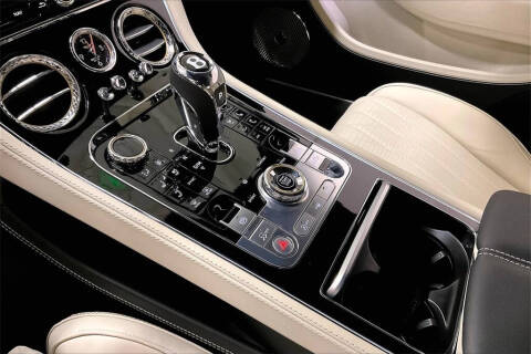 2024 Bentley Continental GTC Azure V8