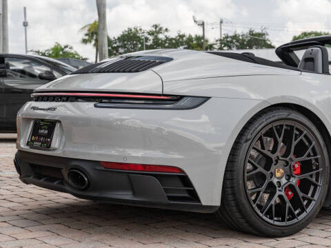 2024 Porsche 911 Carrera GTS