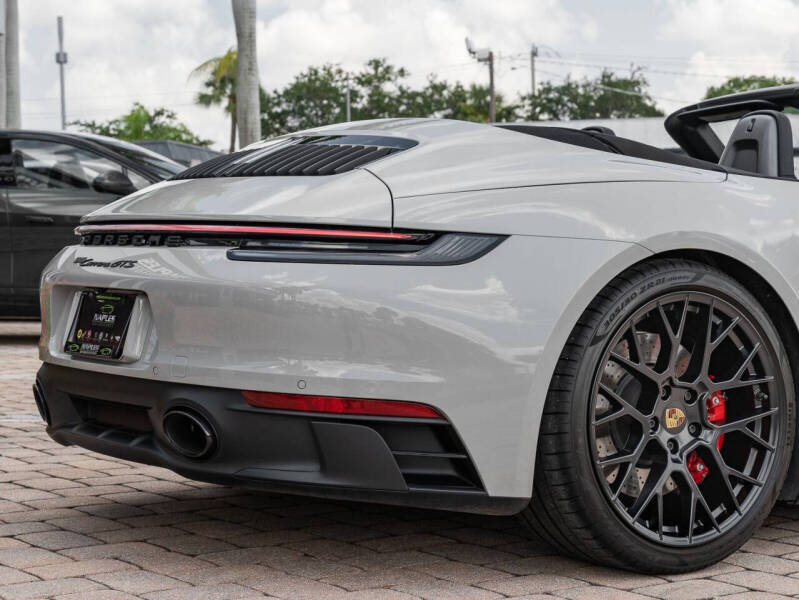 2024 Porsche 911 Carrera GTS