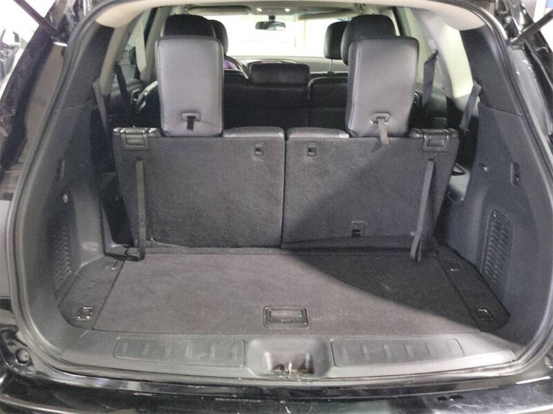 2013 Nissan Pathfinder SV