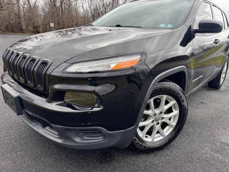 2017 Jeep Cherokee Sport
