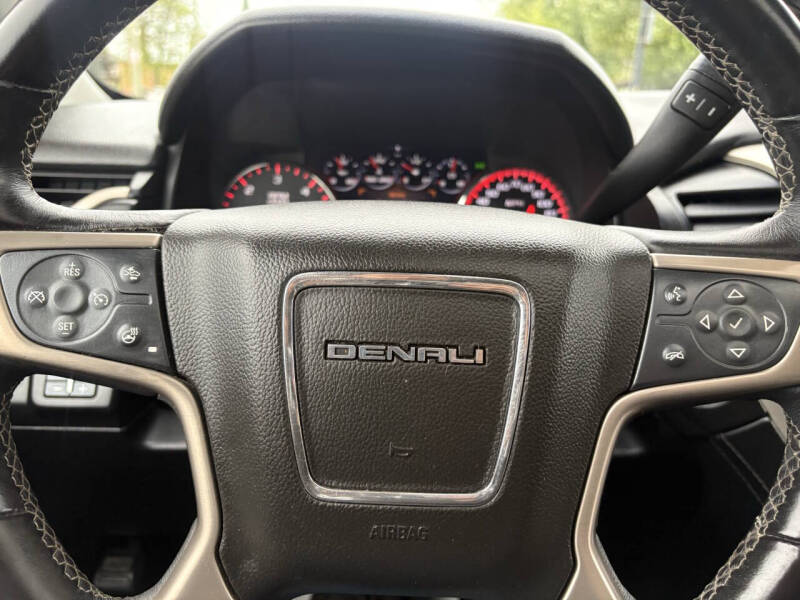 2015 GMC Yukon XL Denali