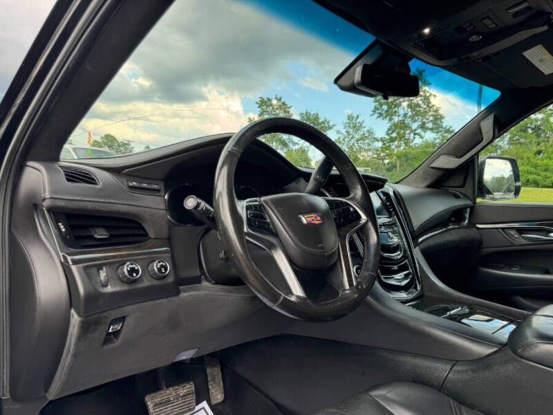 2017 Cadillac Escalade ESV Platinum
