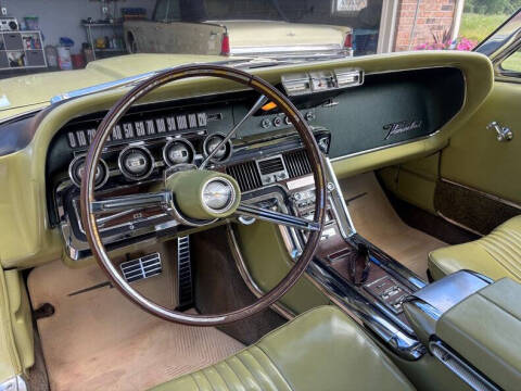 1964 Ford Thunderbird