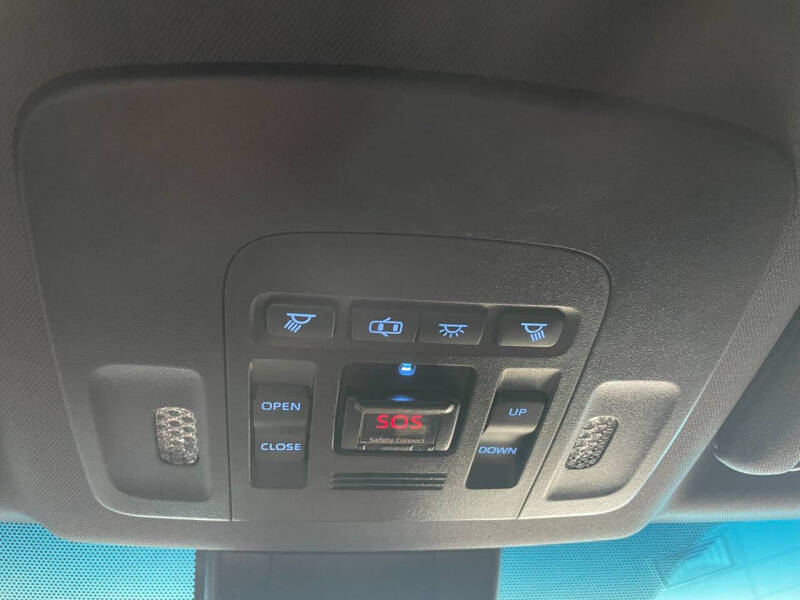 2019 Toyota Avalon XSE