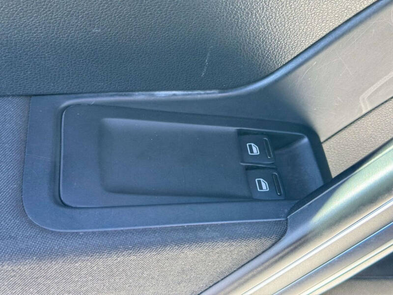 2019 Volkswagen Beetle