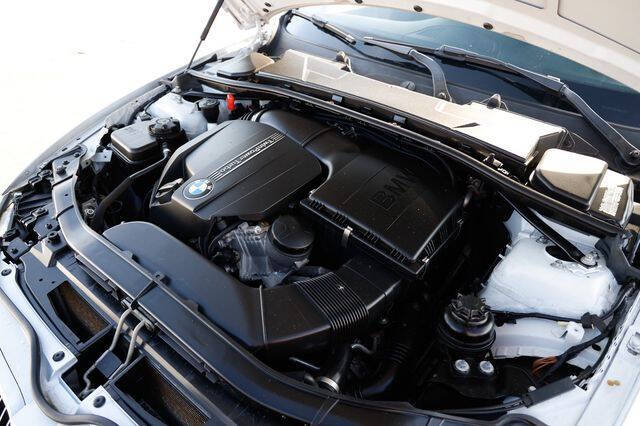 2011 BMW 3 Series 335i