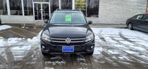 2013 Volkswagen Tiguan for sale at Eurosport Motors in Evansdale IA