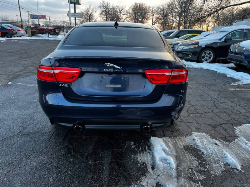 2017 Jaguar XE 25t Prestige