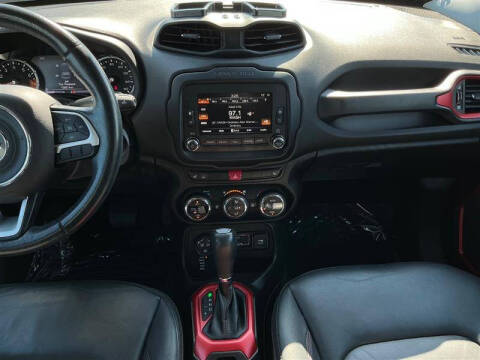 2016 Jeep Renegade Trailhawk