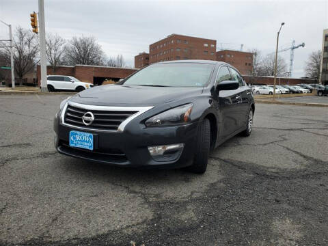 2015 Nissan Altima for sale at Crown Auto Group in Falls Church VA