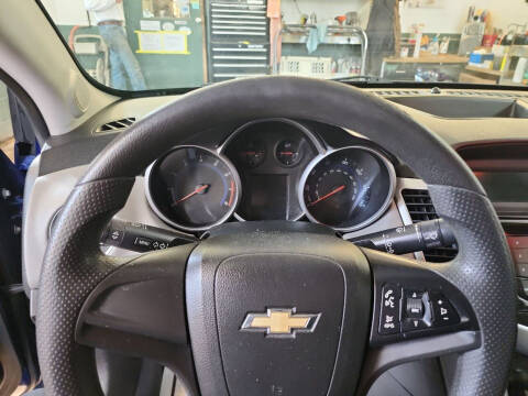 2012 Chevrolet Cruze LS
