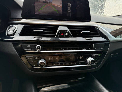 2020 BMW 5 Series 530i