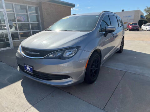 2020 Chrysler Voyager LXi