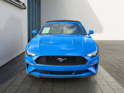 2022 Ford Mustang EcoBoost