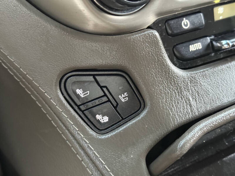 2015 GMC Yukon XL Denali