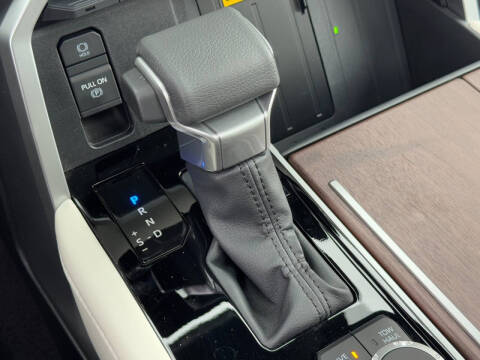 2024 Toyota Sequoia Capstone