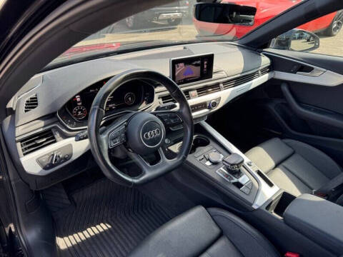 2017 Audi A4 2.0T quattro Premium Plus