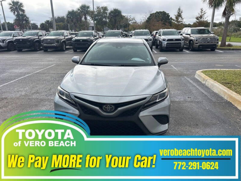 2018 Toyota Camry SE