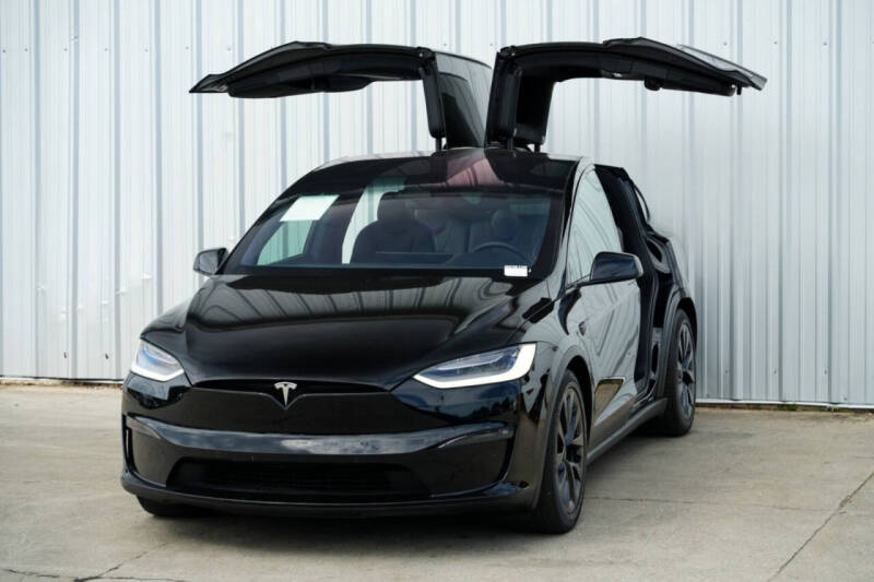 2023 Tesla Model X Standard Range
