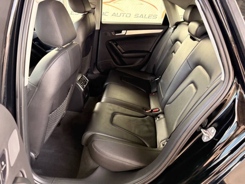 2016 Audi A4 2.0T quattro Premium