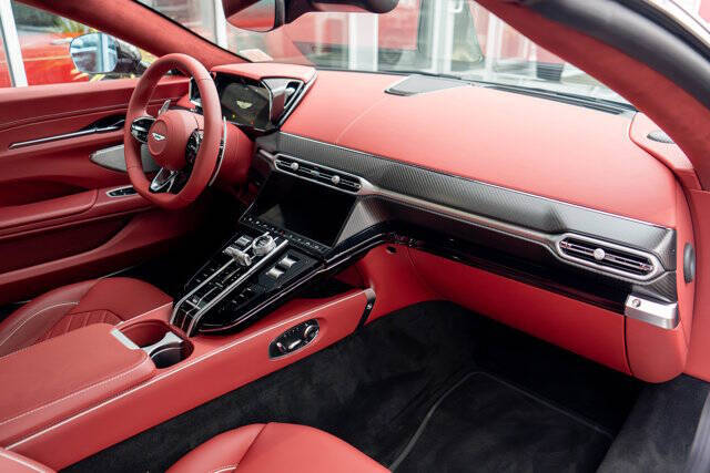 2026 Aston Martin Vantage 49