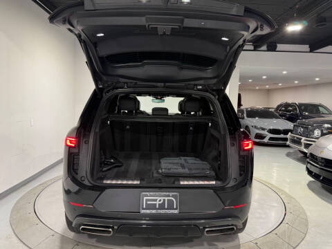 2023 Land Rover Range Rover Sport P360 SE